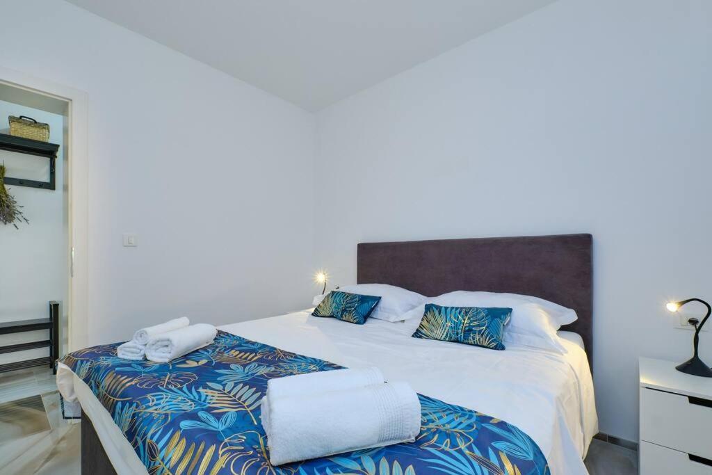 Apartments Olea Mali Losinj Ngoại thất bức ảnh