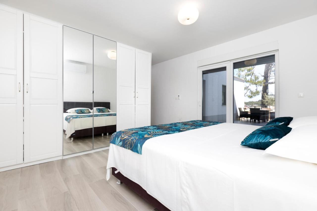 Apartments Olea Mali Losinj Ngoại thất bức ảnh