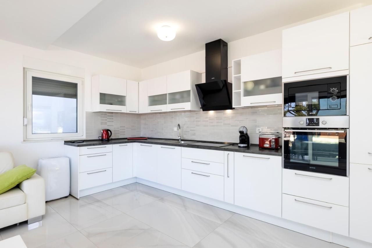 Apartments Olea Mali Losinj Ngoại thất bức ảnh