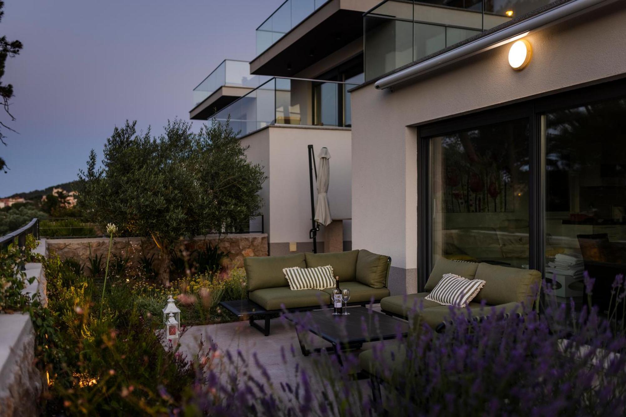 Apartments Olea Mali Losinj Ngoại thất bức ảnh